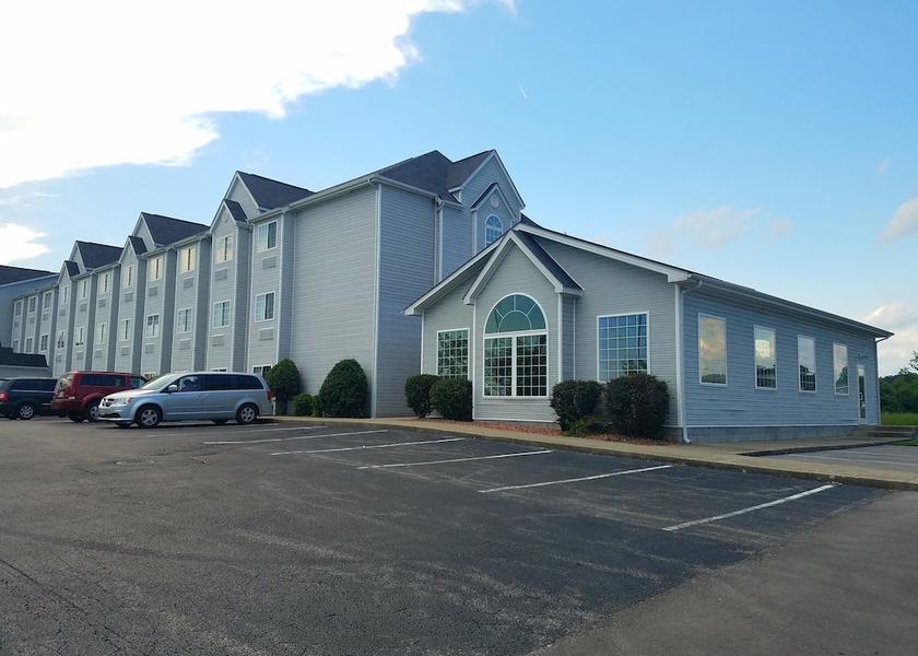 Kentucky London Property Grounds