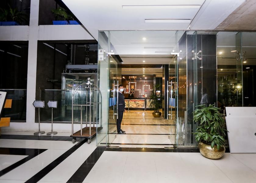 Dhaka Division Dhaka Property entrance