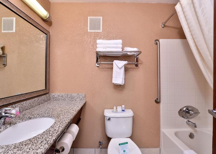 Oregon Wilsonville Bathroom