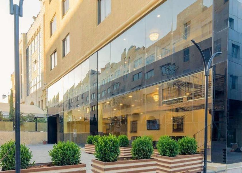  Amman Exterior Detail