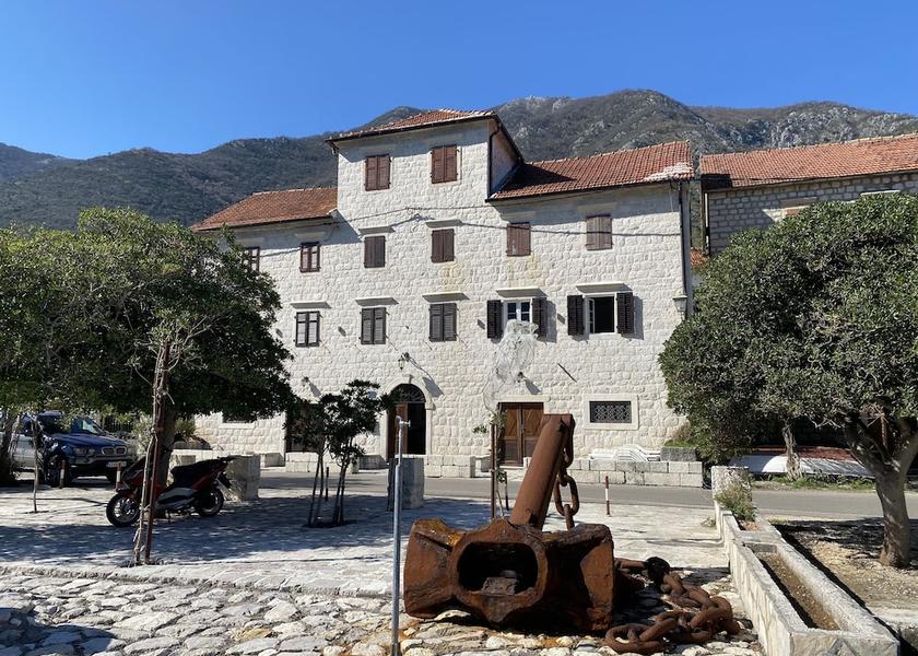  Kotor Facade