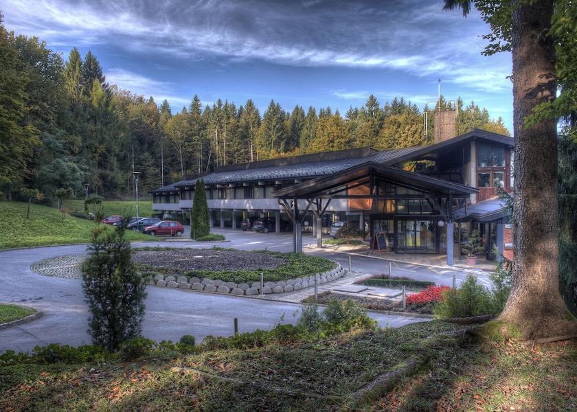  Grosuplje Exterior Detail