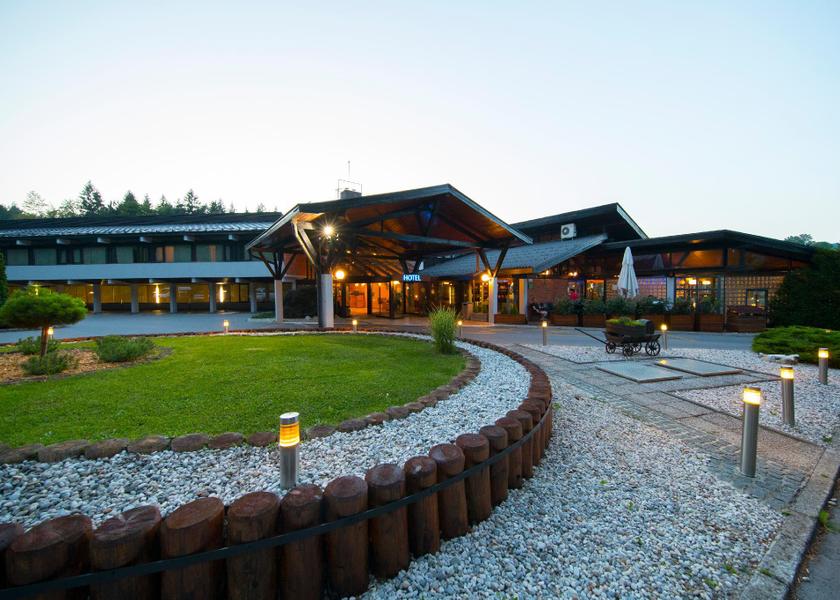  Grosuplje Hotel Exterior