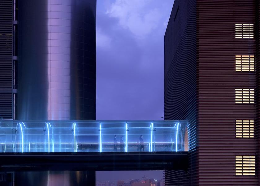  Doha Exterior detail