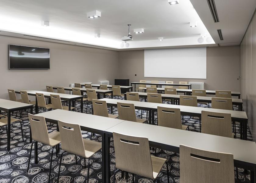  Novo Mesto Meeting Room