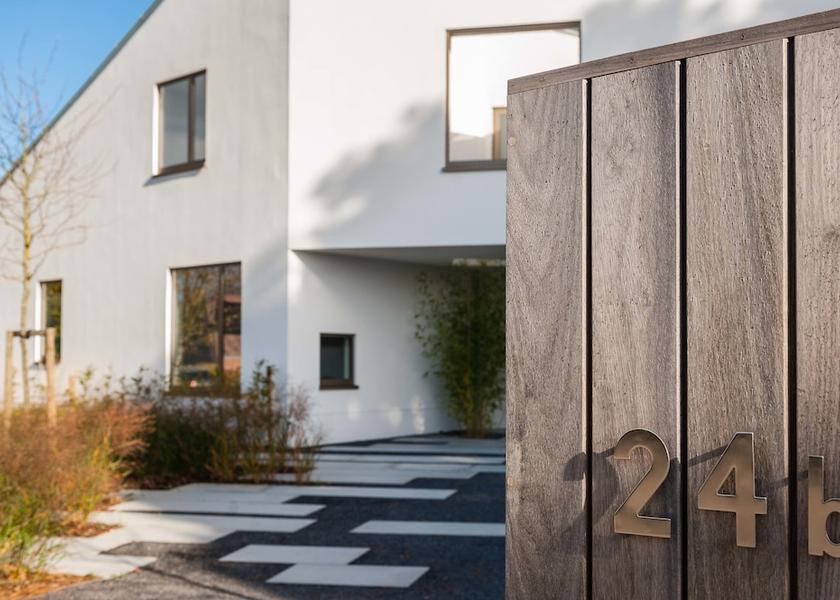 Walloon Region Mont-Saint-Guibert Property entrance