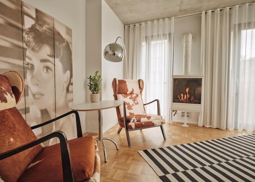 Flemish Region Antwerp Room
