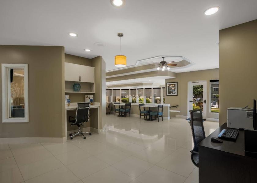 Georgia Savannah business center