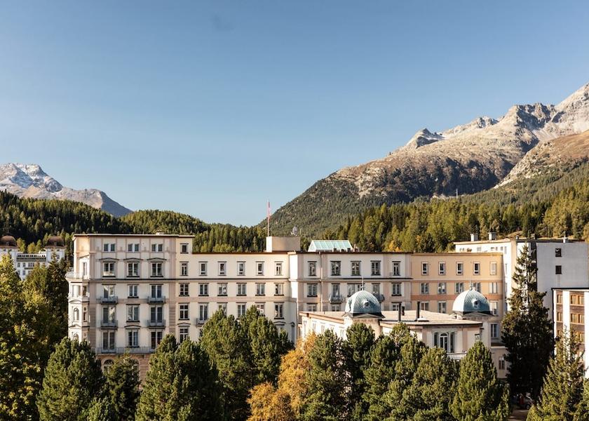 Graubünden St. Moritz Front of property