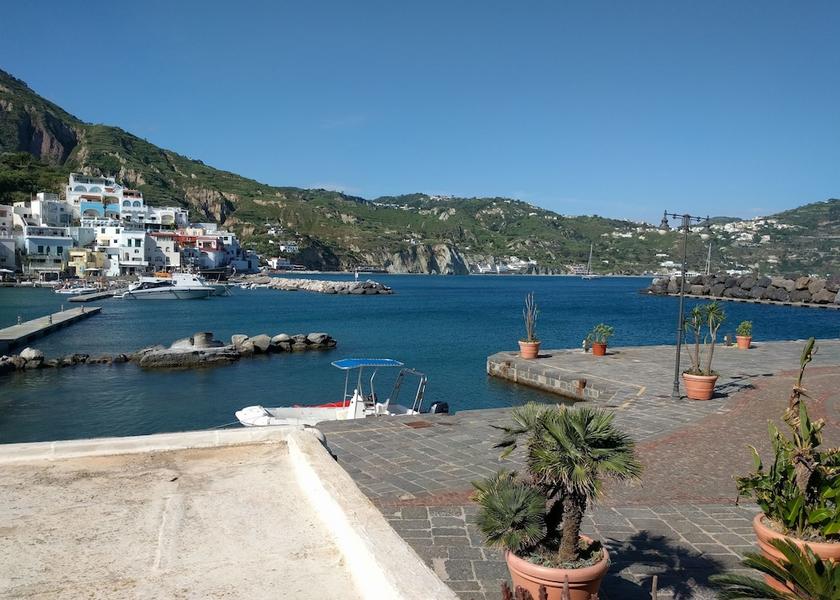 Campania Serrara Fontana Marina
