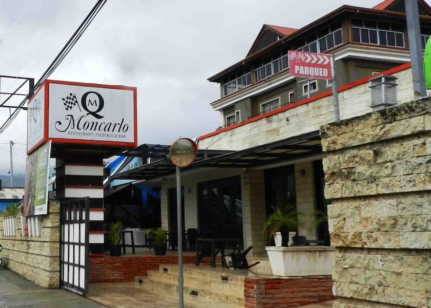 La Vega Constanza Entrance