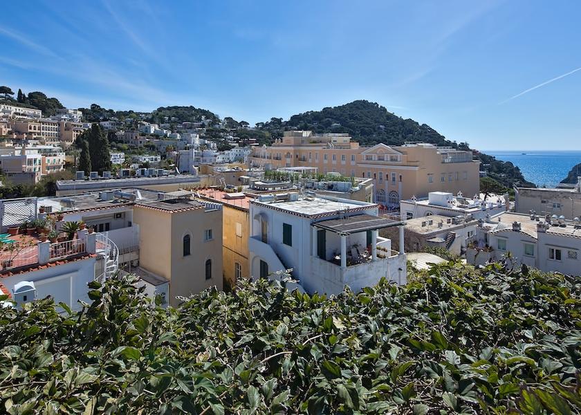 Campania Capri Exterior Detail