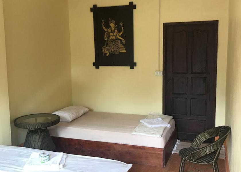  Muang Ngoi Neua Room