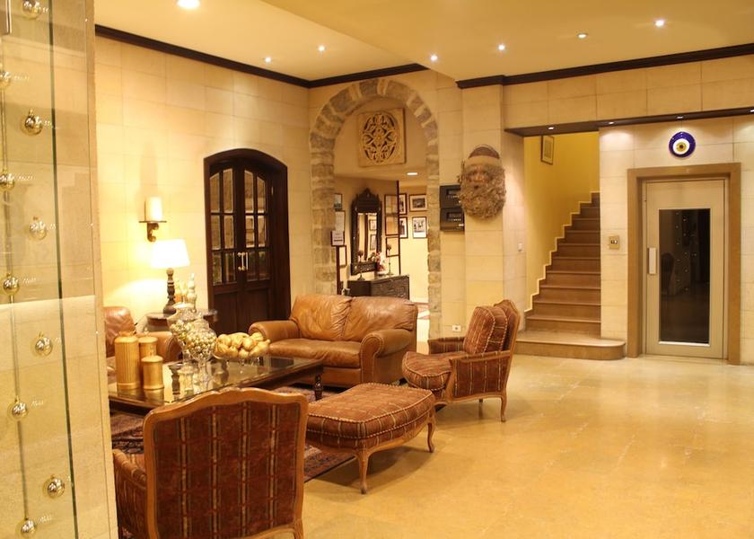 Bekaa Chtaura Lobby sitting area