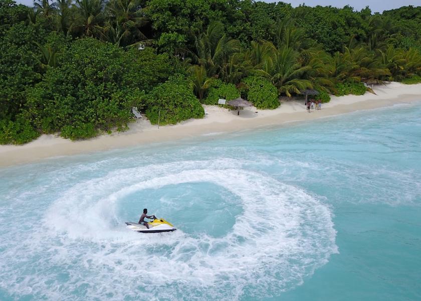 North Ari Atoll Ukulhas Boating