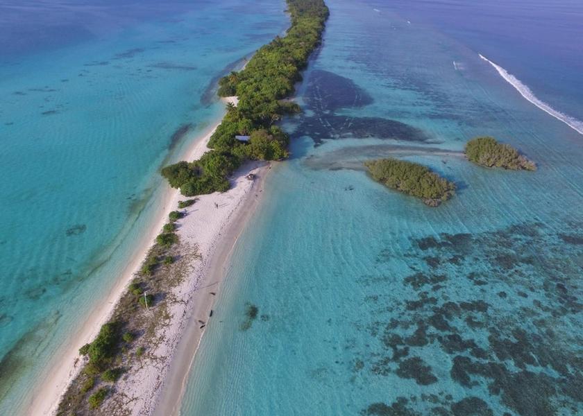 South Ari Atoll Dhigurah Beach