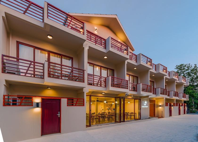 South Ari Atoll Dhigurah Facade