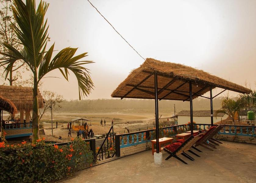Bagmati Sauraha Exterior Detail