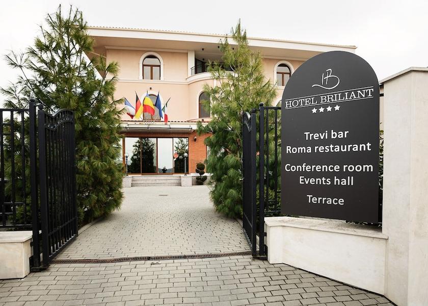  Cluj-Napoca Entrance