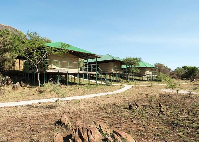 Mara Region Serengeti Exterior Detail