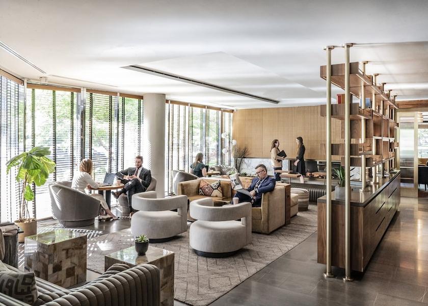 Virginia Washington Lobby