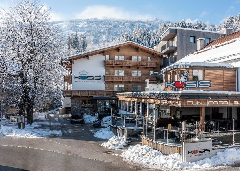 Tyrol Fuegen Front of property