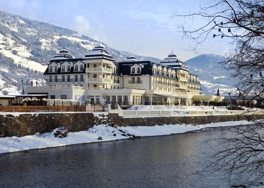  Lienz Property Grounds