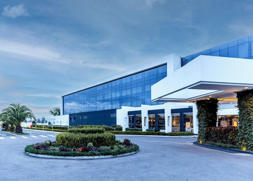  Tababela Primary image