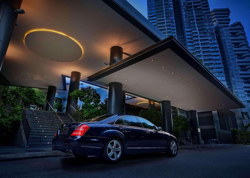  Singapore Exterior Detail