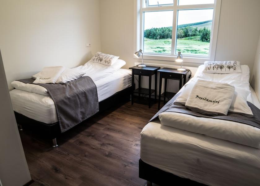 Northeast Region Laugar Room