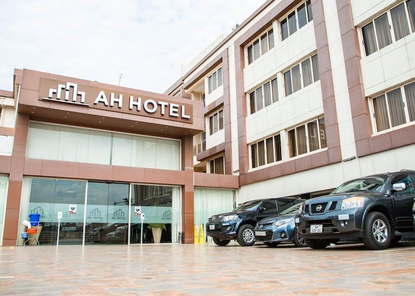  Accra Property entrance