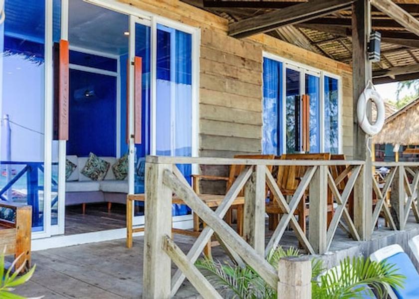 Preah Sihanouk Koh Rong Sanloem Balcony