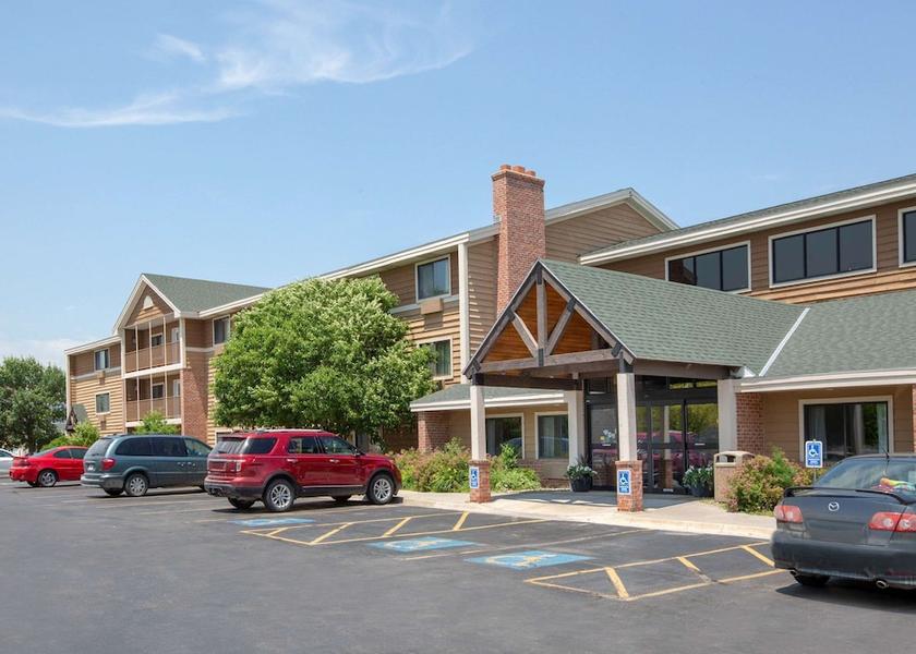 Nebraska Kearney Exterior Detail