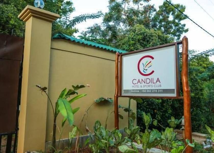 Anuradhapura District Habarana Facade