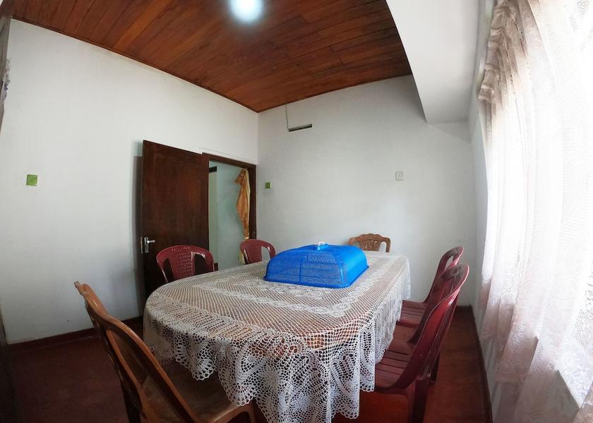 Galle District Hikkaduwa Interior Entrance