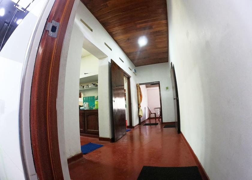 Galle District Hikkaduwa Interior Entrance