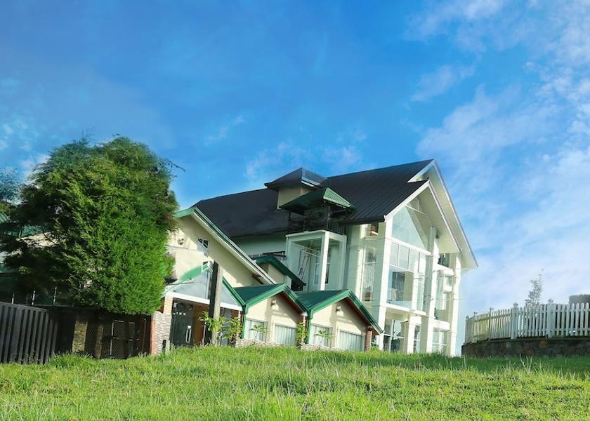 Nuwara Eliya District Nuwara Eliya Facade