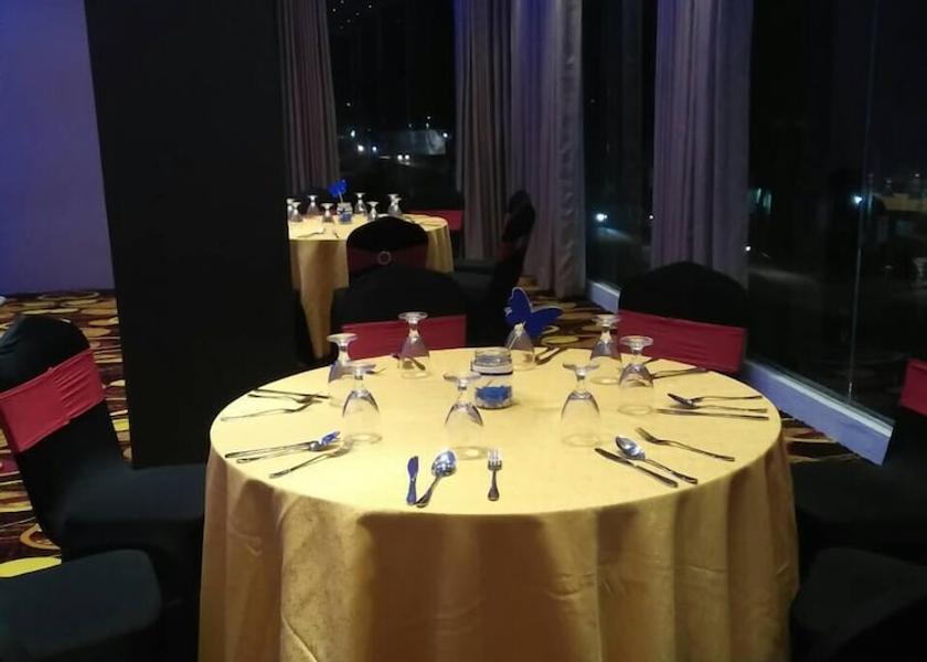 Gampaha District Kadawatha Banquet Hall