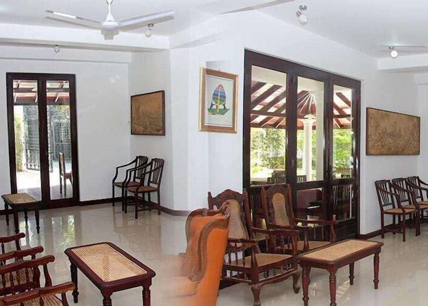 Galle District Elpitiya Interior Entrance