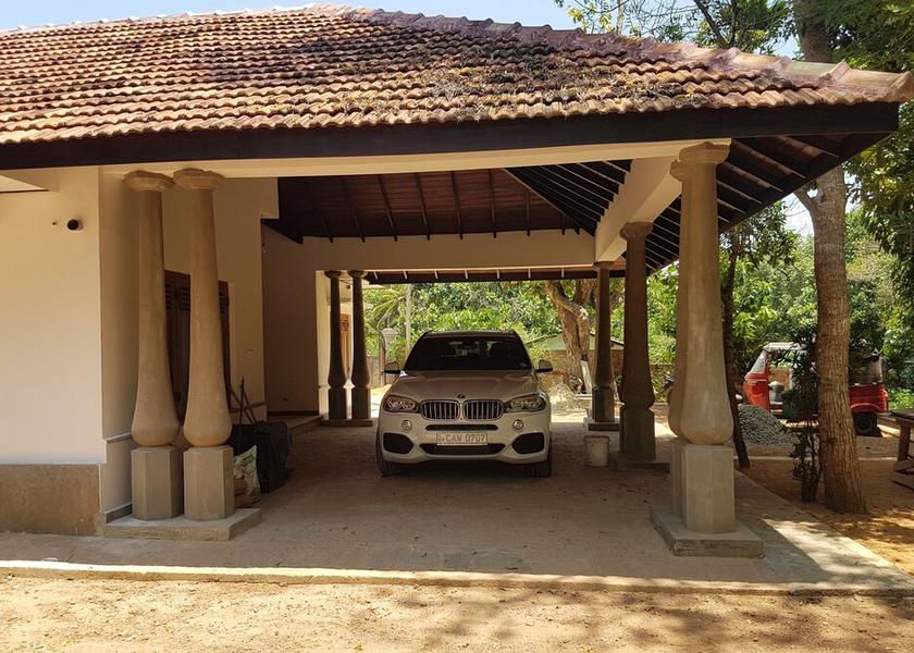 Galle District Induruwa Porch