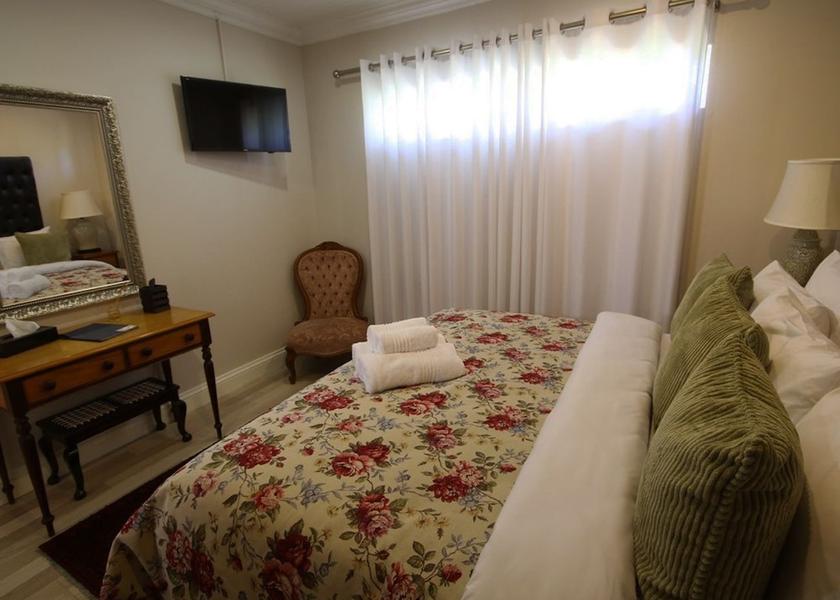 Western Cape The Crags Room