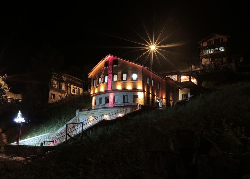 Rize Province Çamlıhemşin Front of property