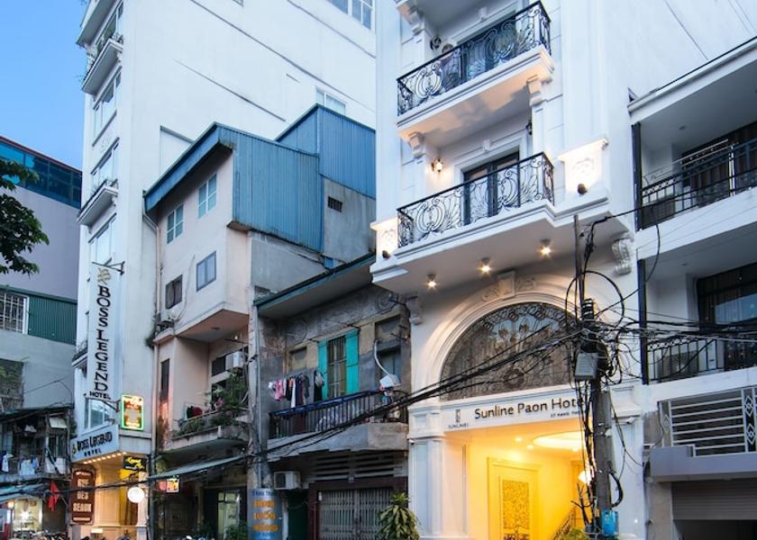 Front of property - evening/night