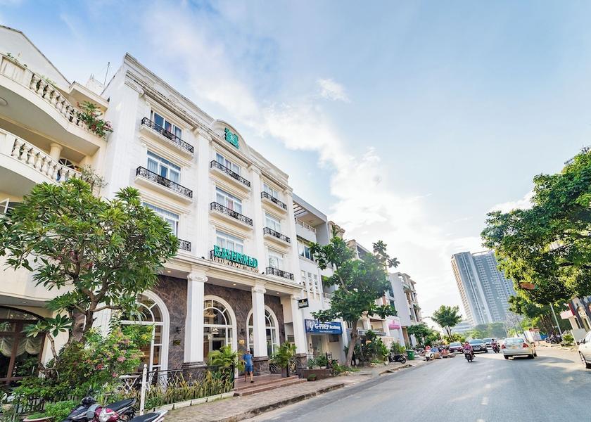 Ho Chi Minh Municipality Ho Chi Minh City Front of property