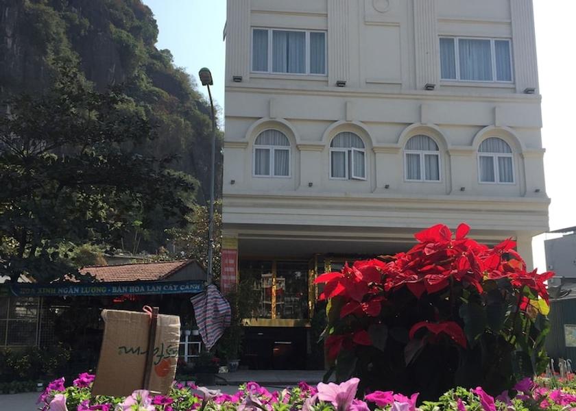 Quang Ninh Halong Facade
