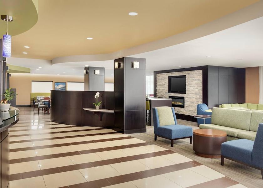 Florida Lake City Lobby