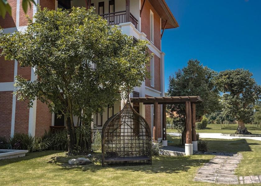 Chiang Mai Province Hang Dong Exterior Detail