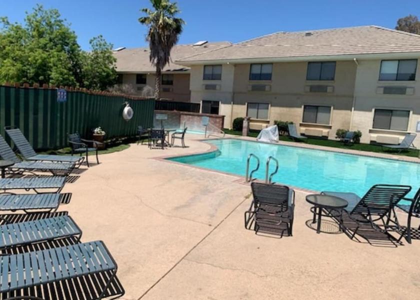 California Modesto Pool