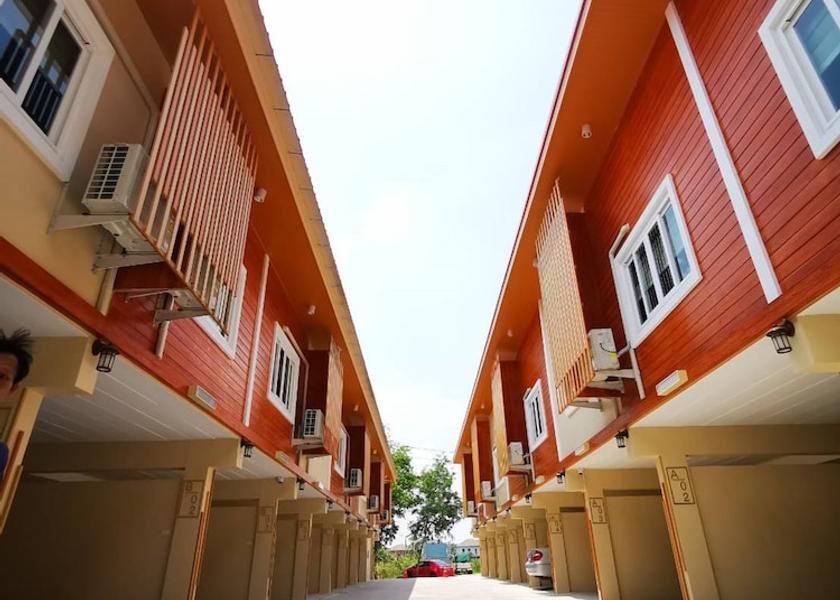 Bangkok Lam Luk Ka View From Room