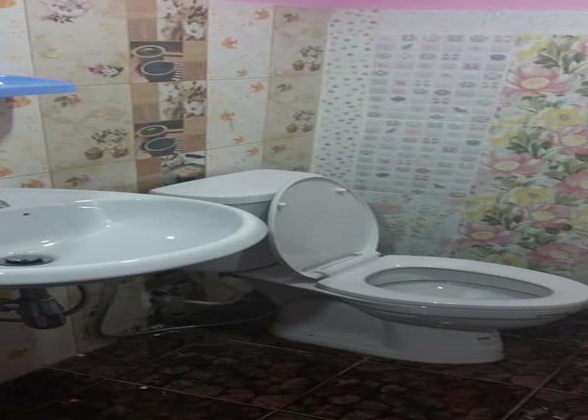 Buriram Province Pakham Bathroom
